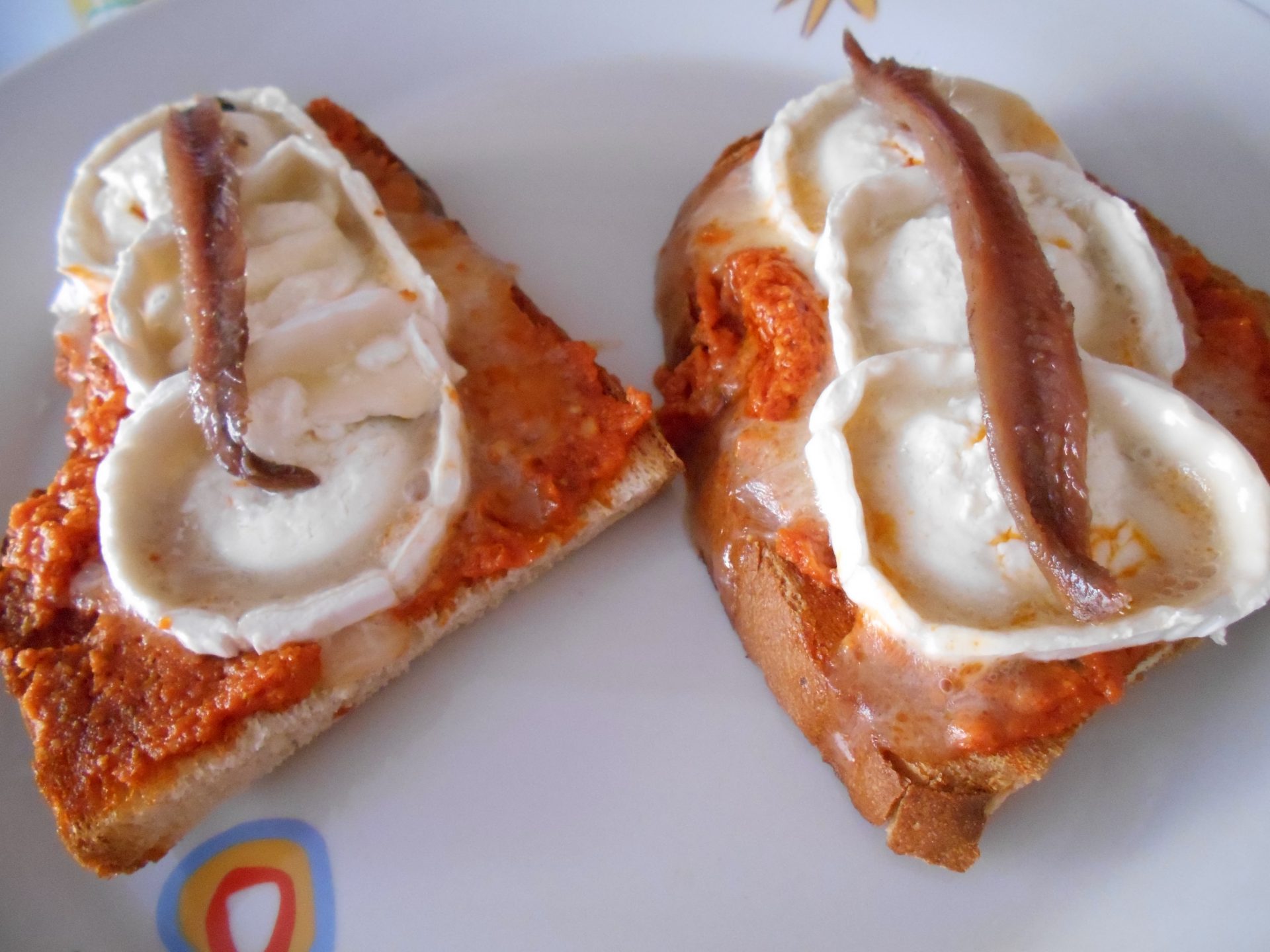 738° receta TOSTAS O BRUSCHETTA CON PESTO ROSSO — MAYTE EN LA COCINA